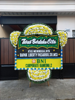 Papan Bunga Duka di Cibubur
